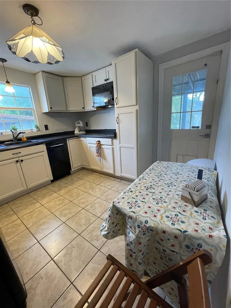 4801 71st Street N St Petersburg FL 33709