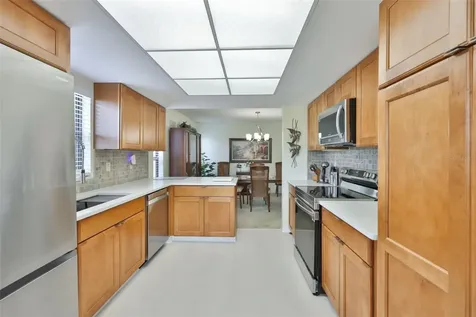 2417 Lancaster Drive Sun City Center FL 33573