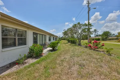 2417 Lancaster Drive Sun City Center FL 33573