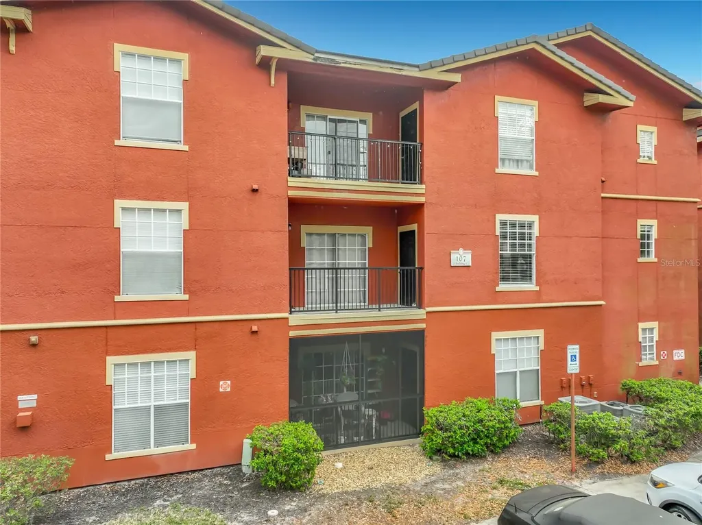 107 Vista Verdi Circle Lake Mary FL 32746