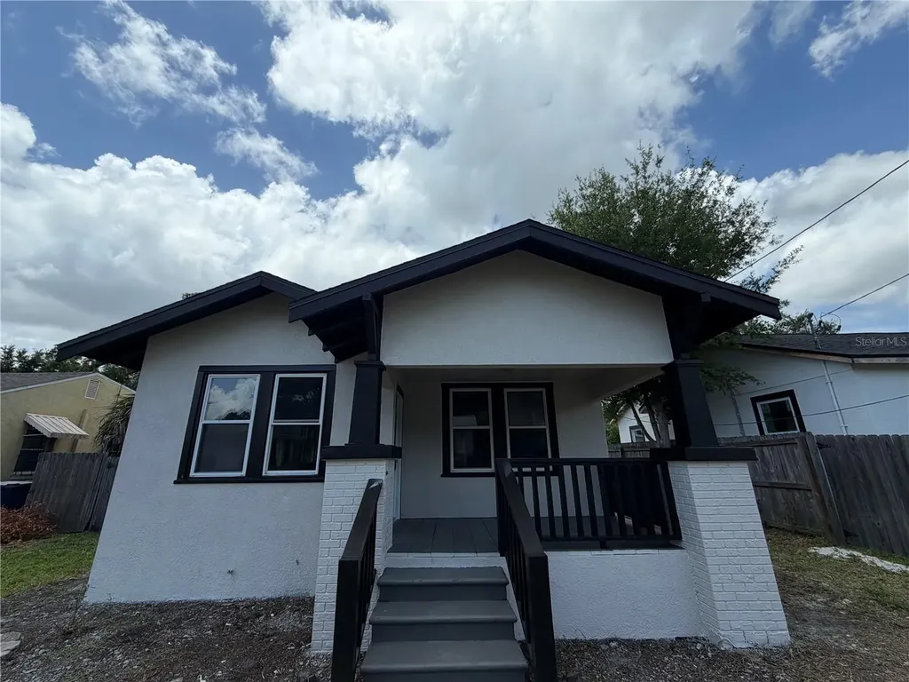 919 W Plymouth Street Tampa FL 33603
