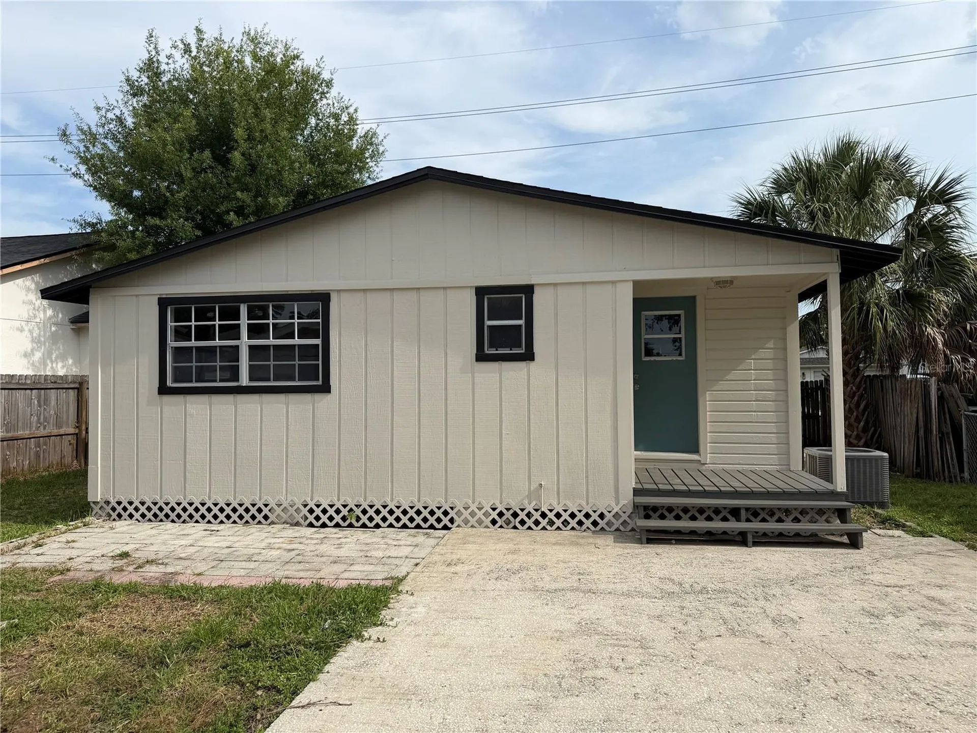 919 W Plymouth Street Tampa FL 33603