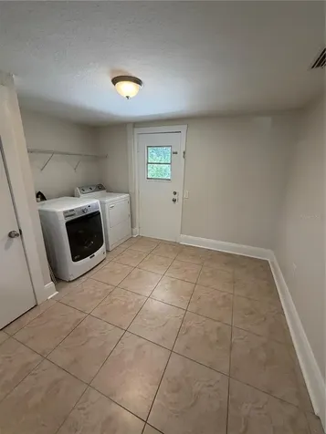 919 W Plymouth Street Tampa FL 33603