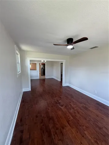 919 W Plymouth Street Tampa FL 33603