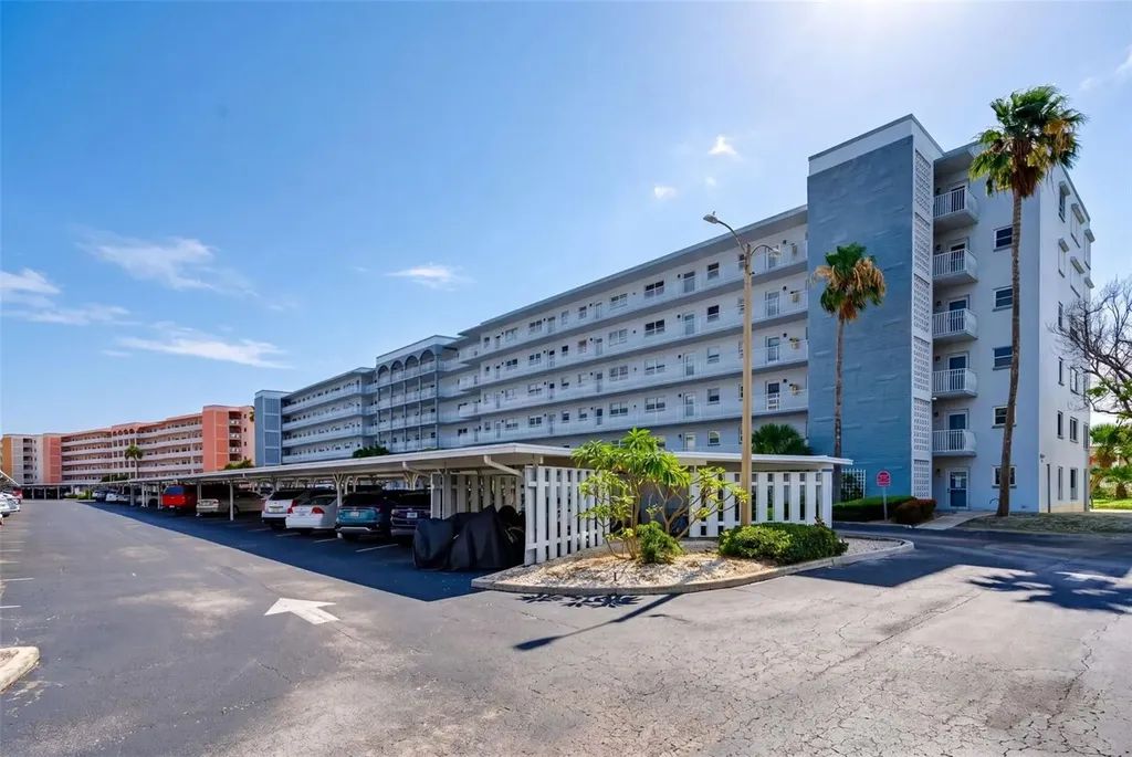 5925 Shore Boulevard S Gulfport FL 33707