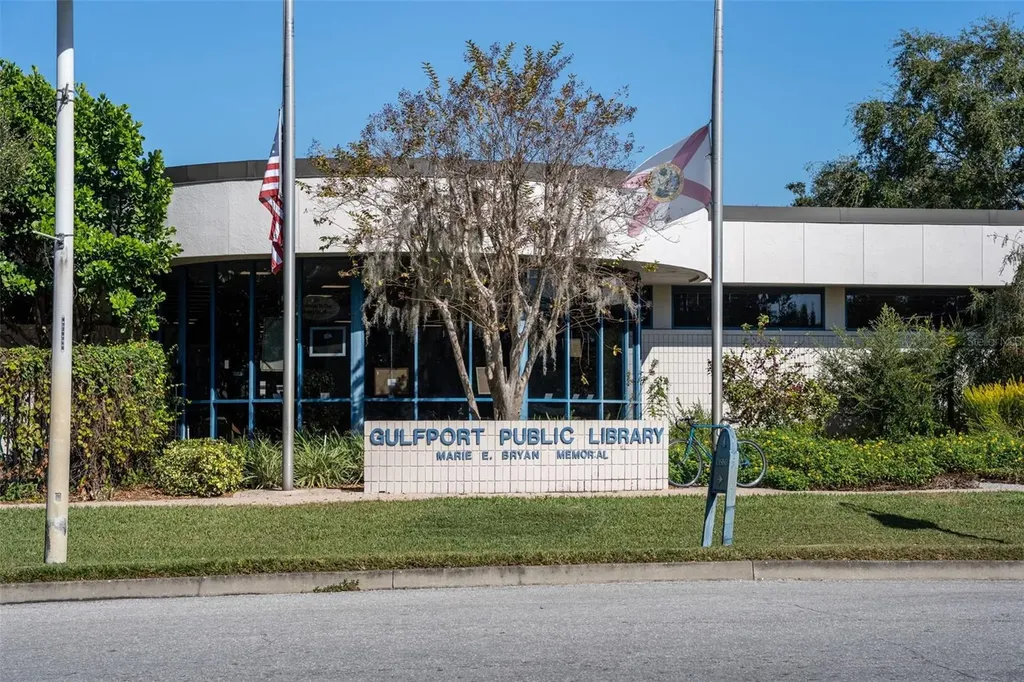 5925 Shore Boulevard S Gulfport FL 33707