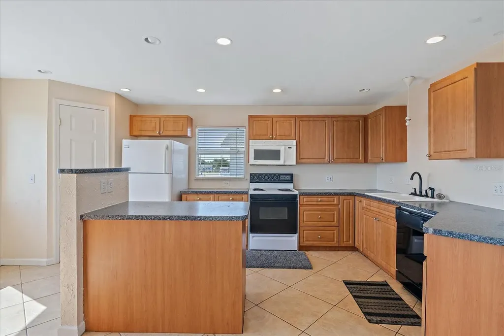 236 Grove Street S Venice FL 34285