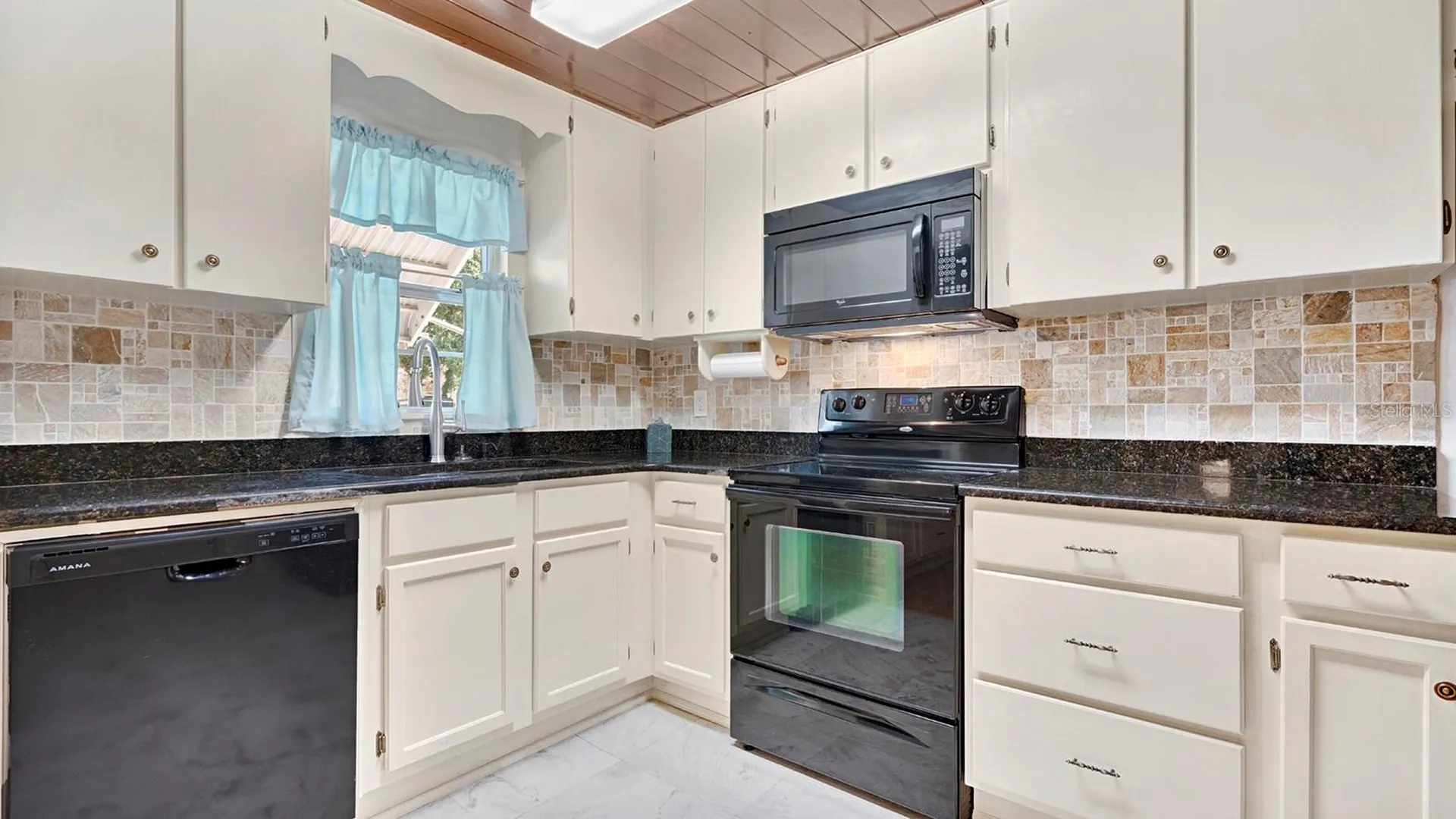 5824 Delta Street Orlando FL 32807