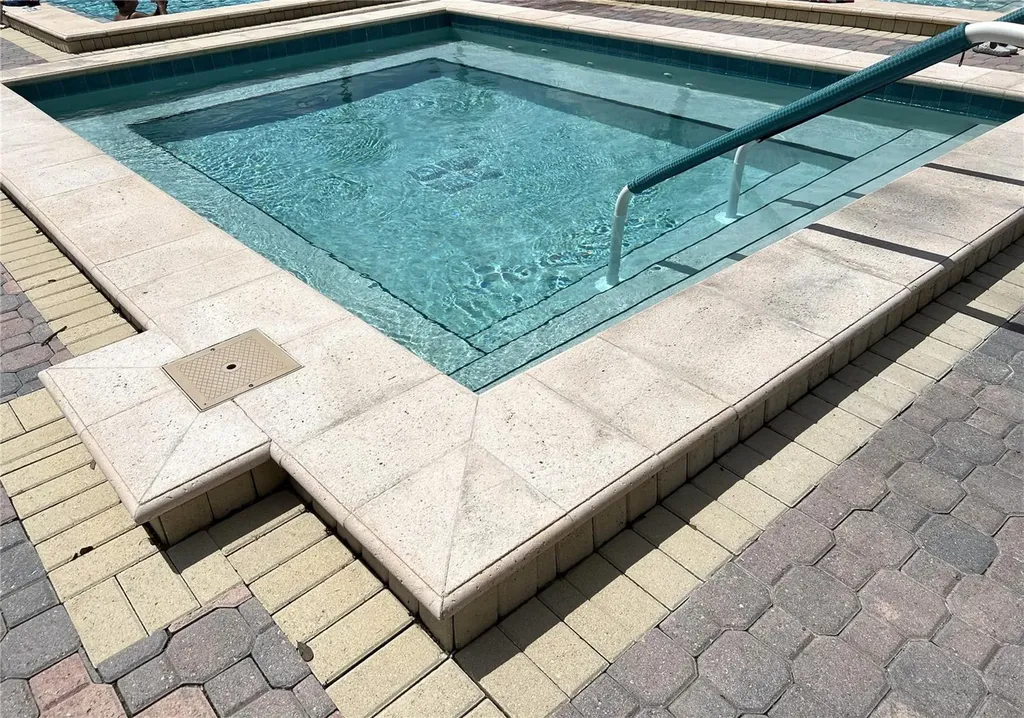 1433 Pine Glen Place Tarpon Springs FL 34688