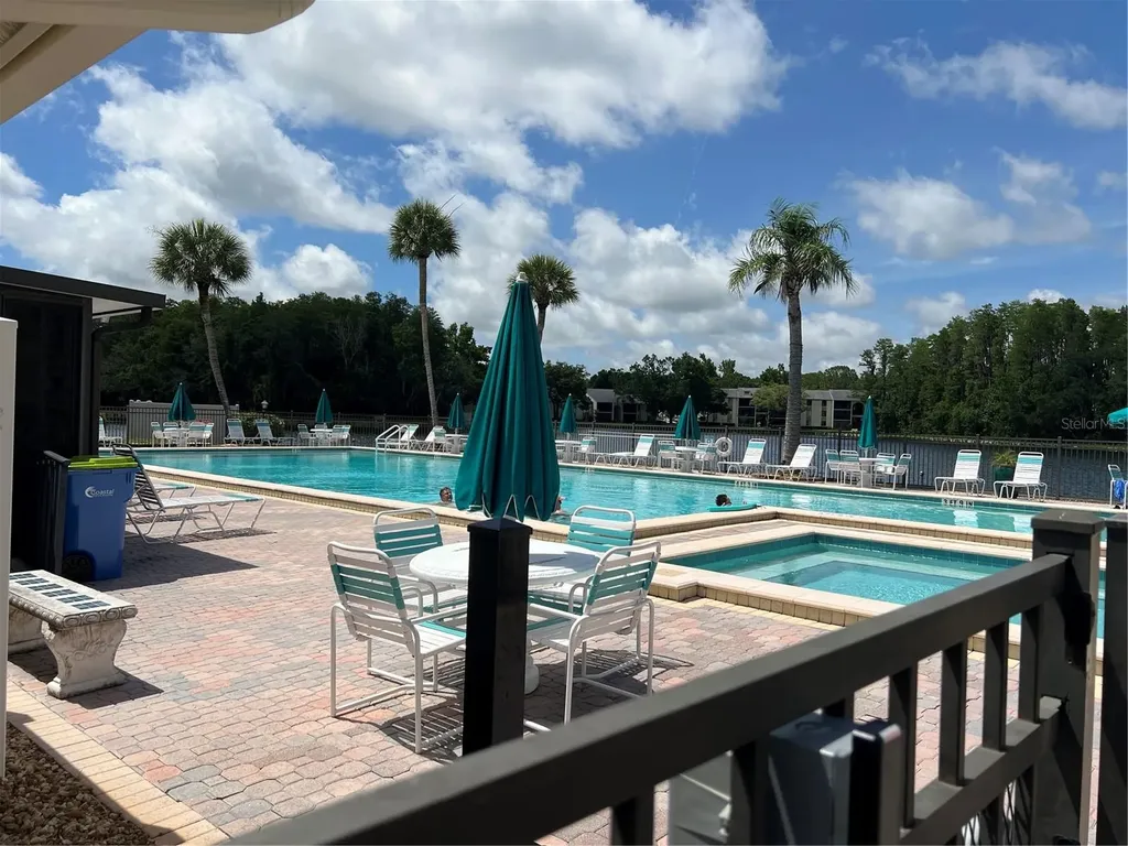 1433 Pine Glen Place Tarpon Springs FL 34688
