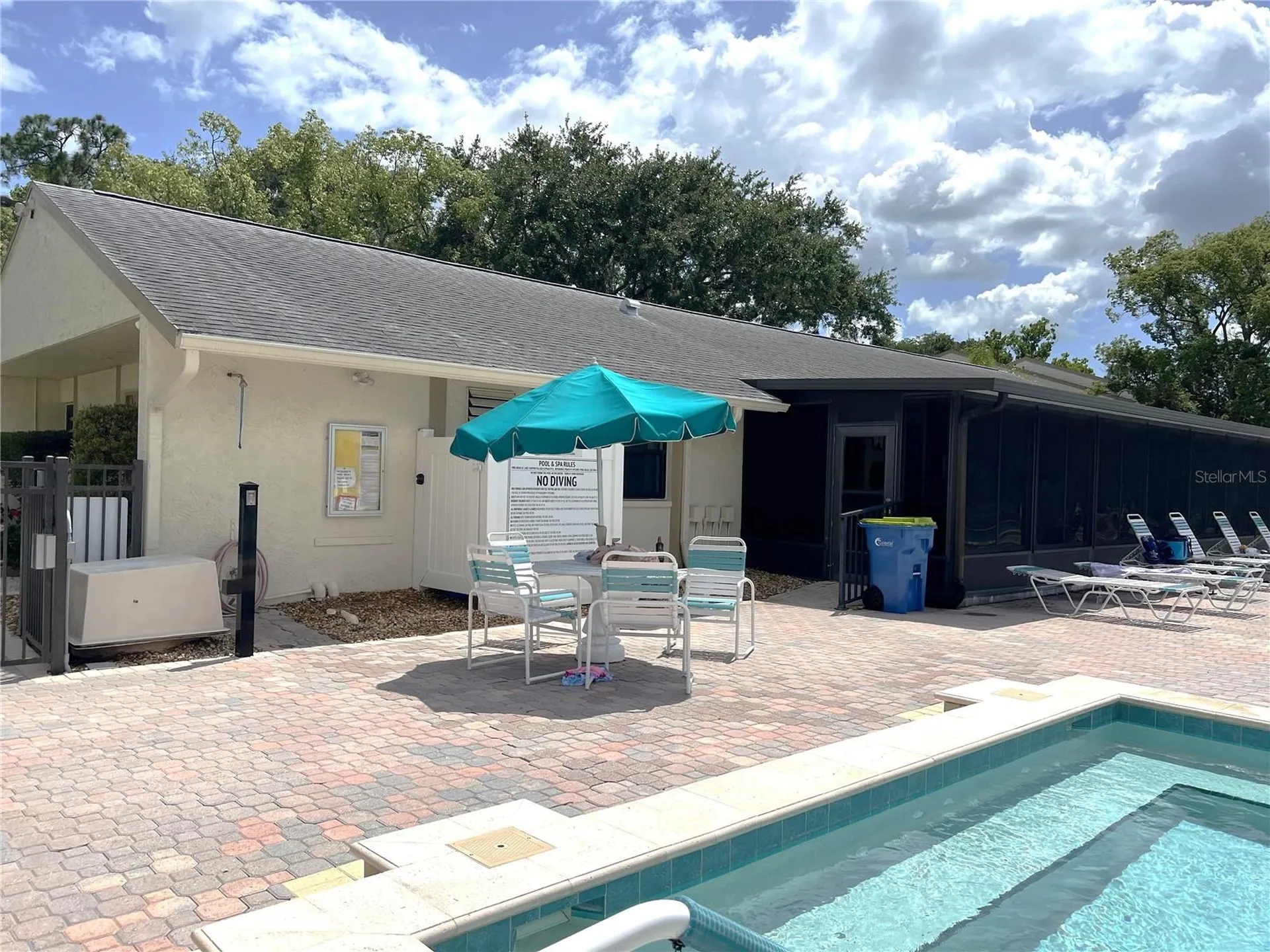 1433 Pine Glen Place Tarpon Springs FL 34688