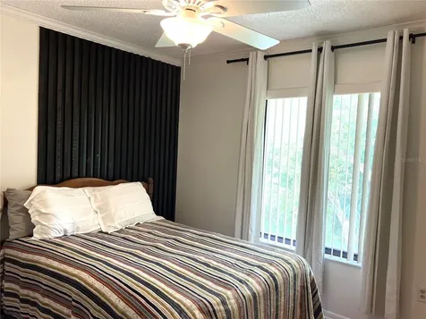 1433 Pine Glen Place Tarpon Springs FL 34688