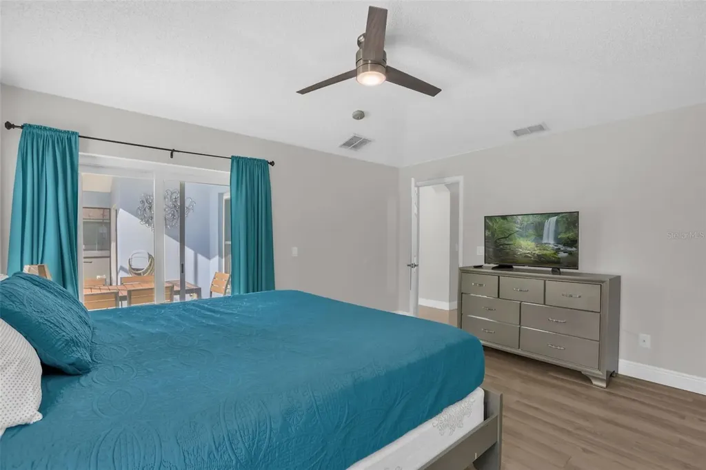 156 Barefoot Beach Way Kissimmee FL 34746