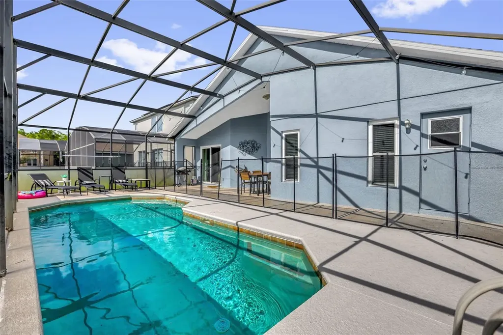 156 Barefoot Beach Way Kissimmee FL 34746