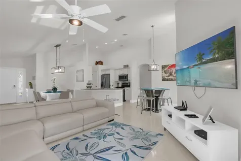 156 Barefoot Beach Way Kissimmee FL 34746