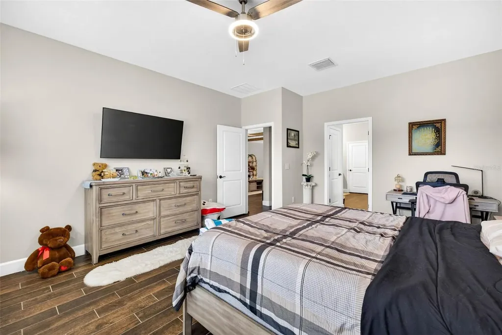 6946 Talamore Drive Wesley Chapel FL 33545