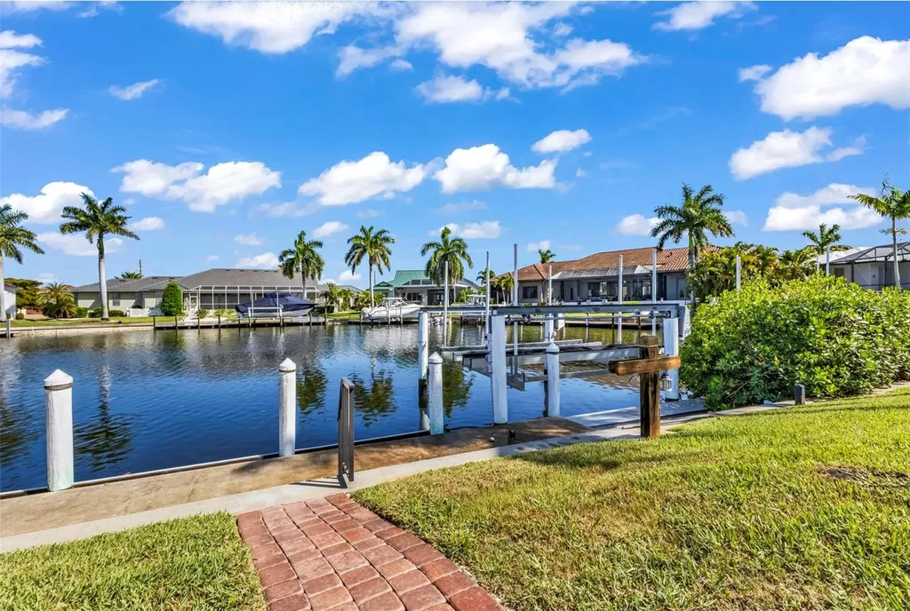 4074 La Costa Island Court Punta Gorda FL 33950
