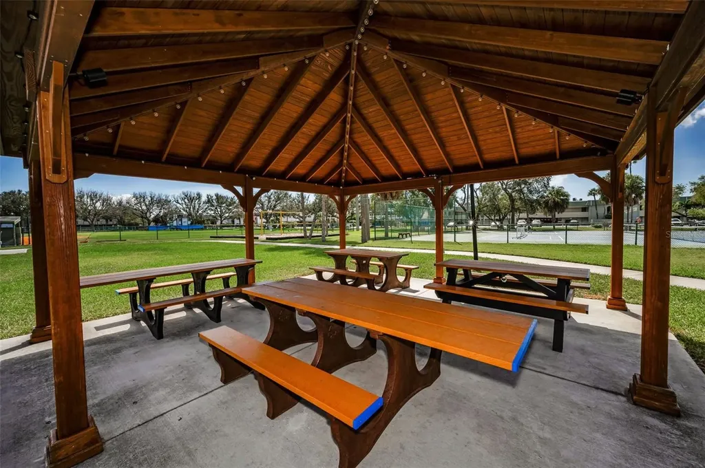 12208 2nd Street E St Petersburg FL 33706