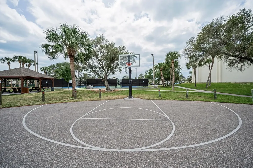 12208 2nd Street E St Petersburg FL 33706