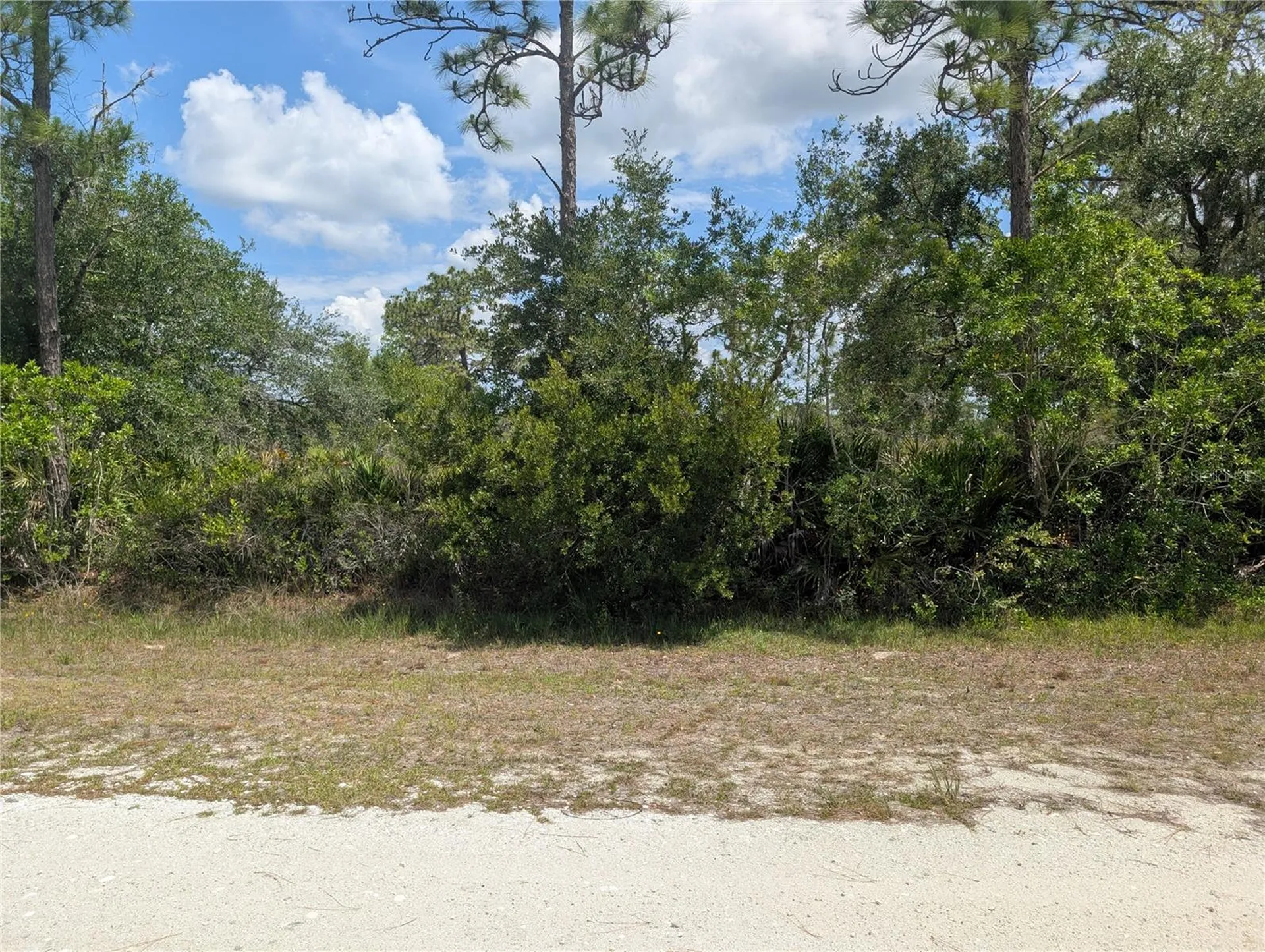 716 Orchid Drive Indian Lake Estates FL 33855