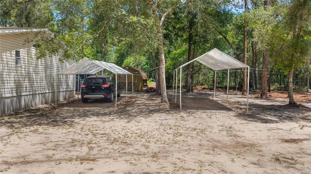 106 Arrowhead Point Road Hawthorne FL 32640
