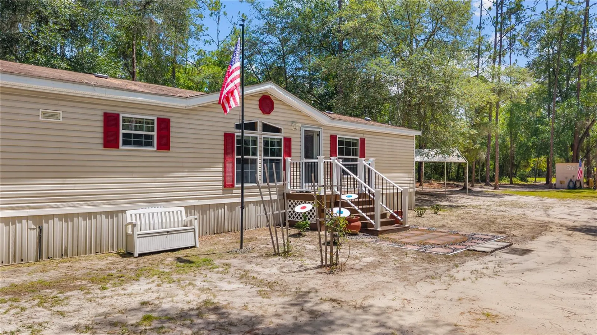 106 Arrowhead Point Road Hawthorne FL 32640