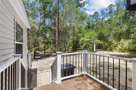 106 Arrowhead Point Road Hawthorne FL 32640