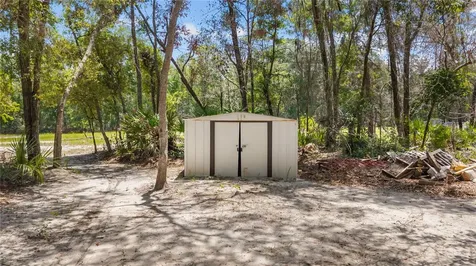 106 Arrowhead Point Road Hawthorne FL 32640