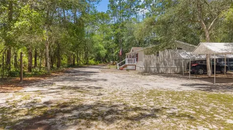 106 Arrowhead Point Road Hawthorne FL 32640