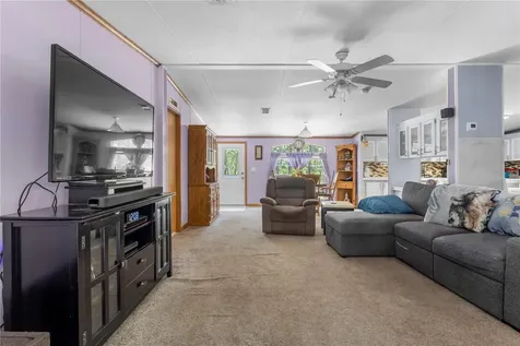 106 Arrowhead Point Road Hawthorne FL 32640