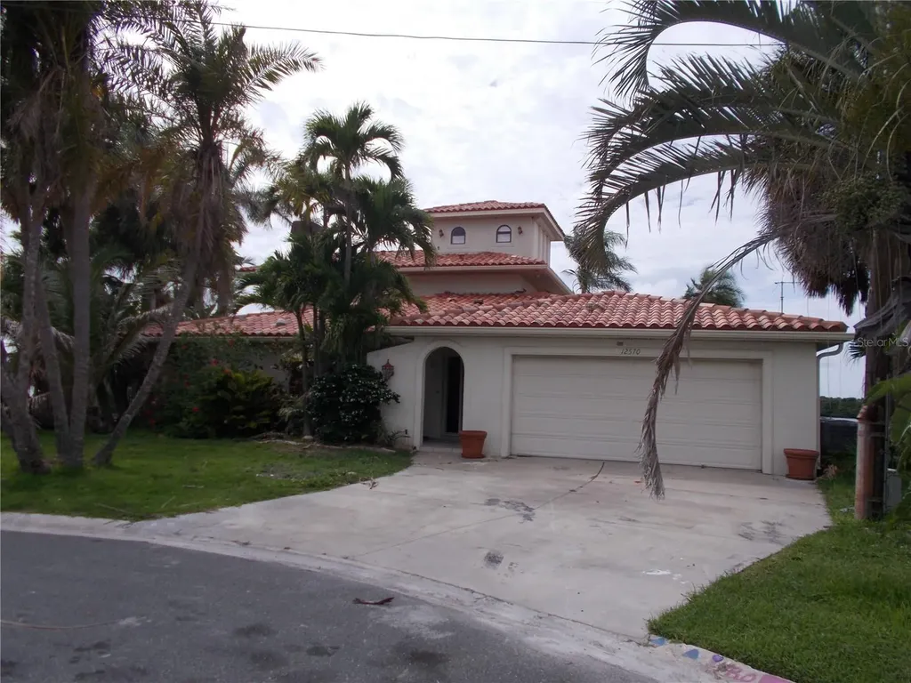 12570 4th Street E Treasure Island FL 33706