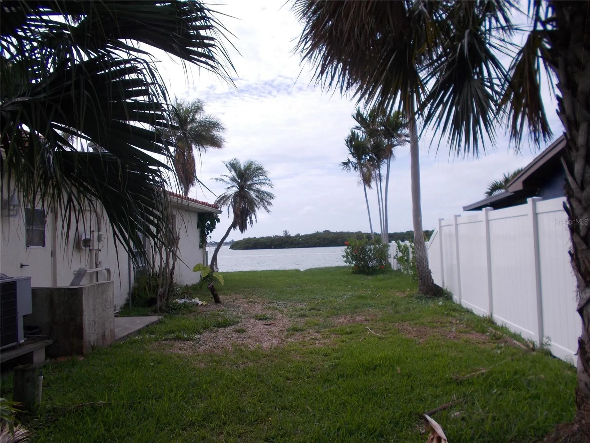 12570 4th Street E Treasure Island FL 33706