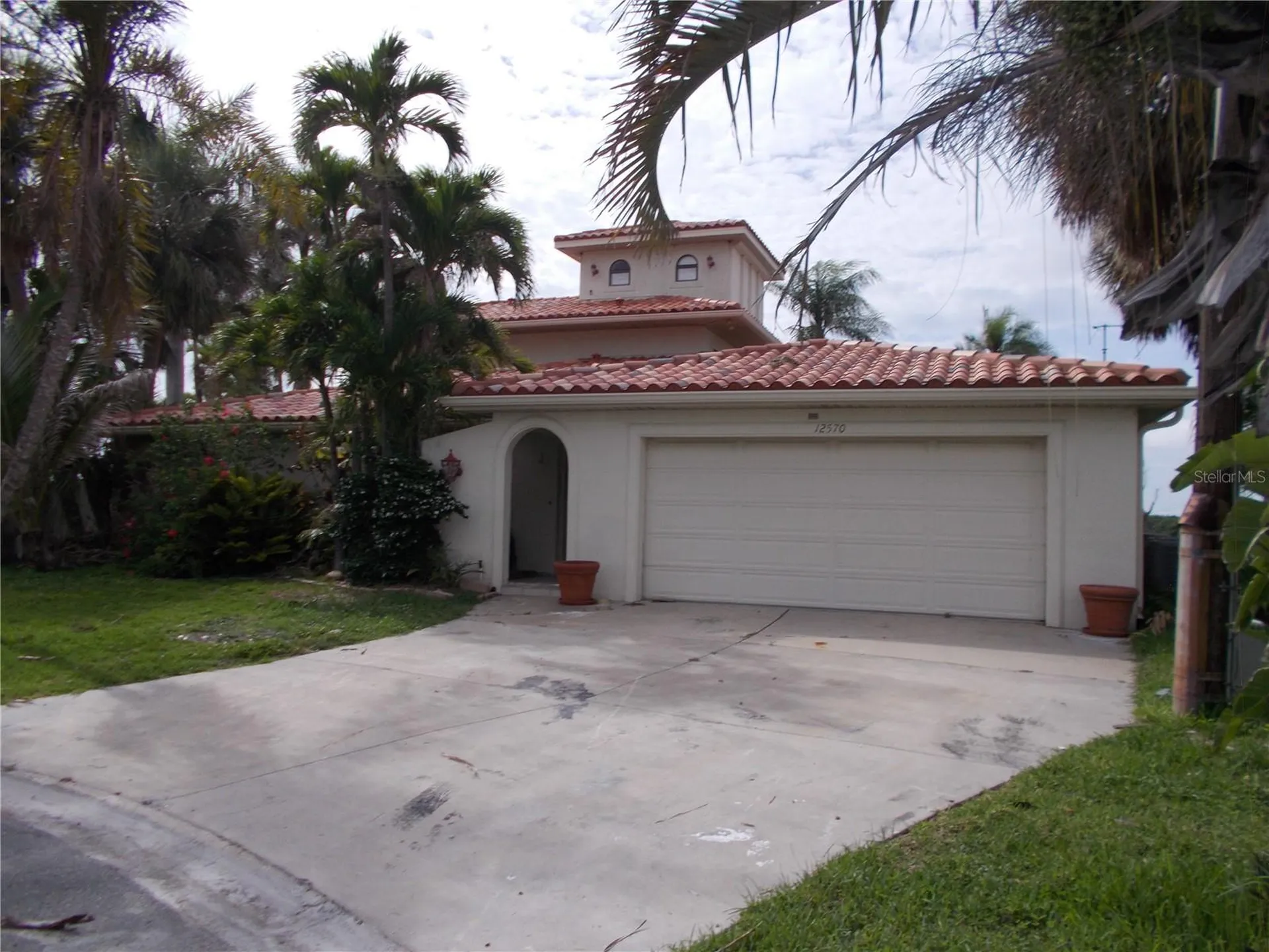 12570 4th Street E Treasure Island FL 33706