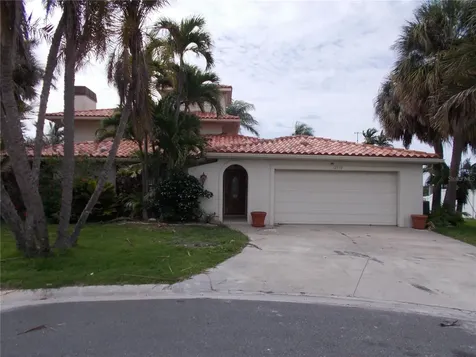 12570 4th Street E Treasure Island FL 33706