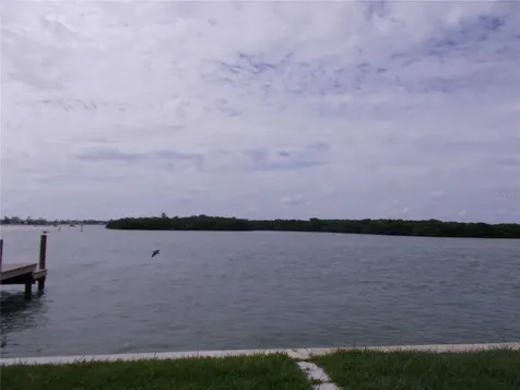 12570 4th Street E Treasure Island FL 33706