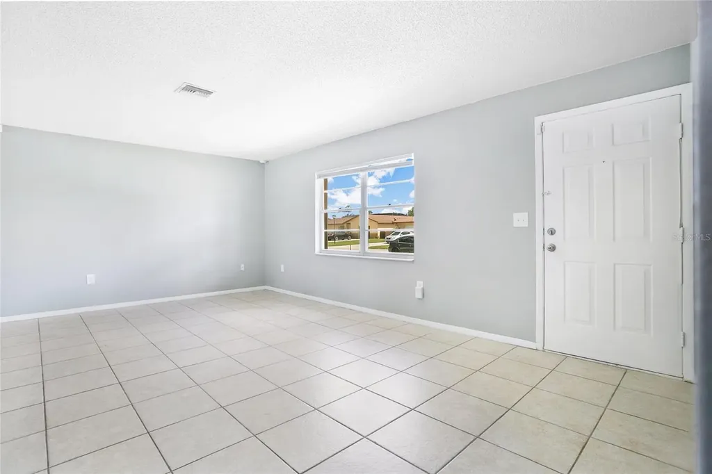 405 Long Drive Poinciana FL 34759