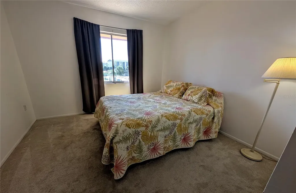 3963 Lake Bayshore Drive Bradenton FL 34205