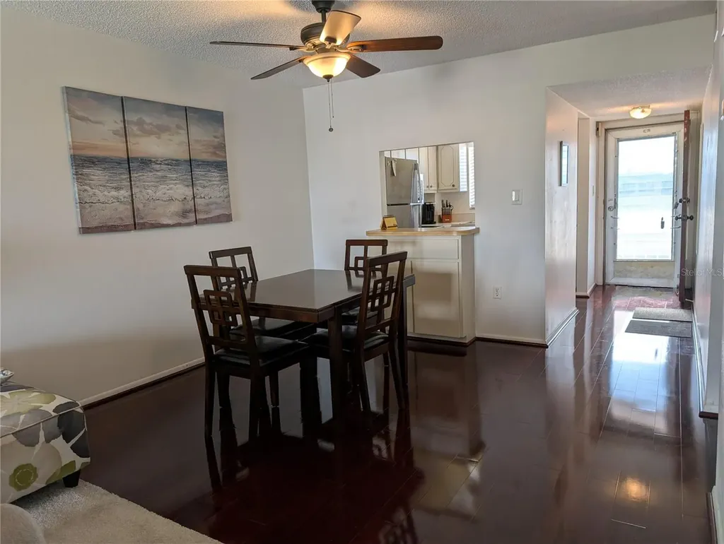3963 Lake Bayshore Drive Bradenton FL 34205