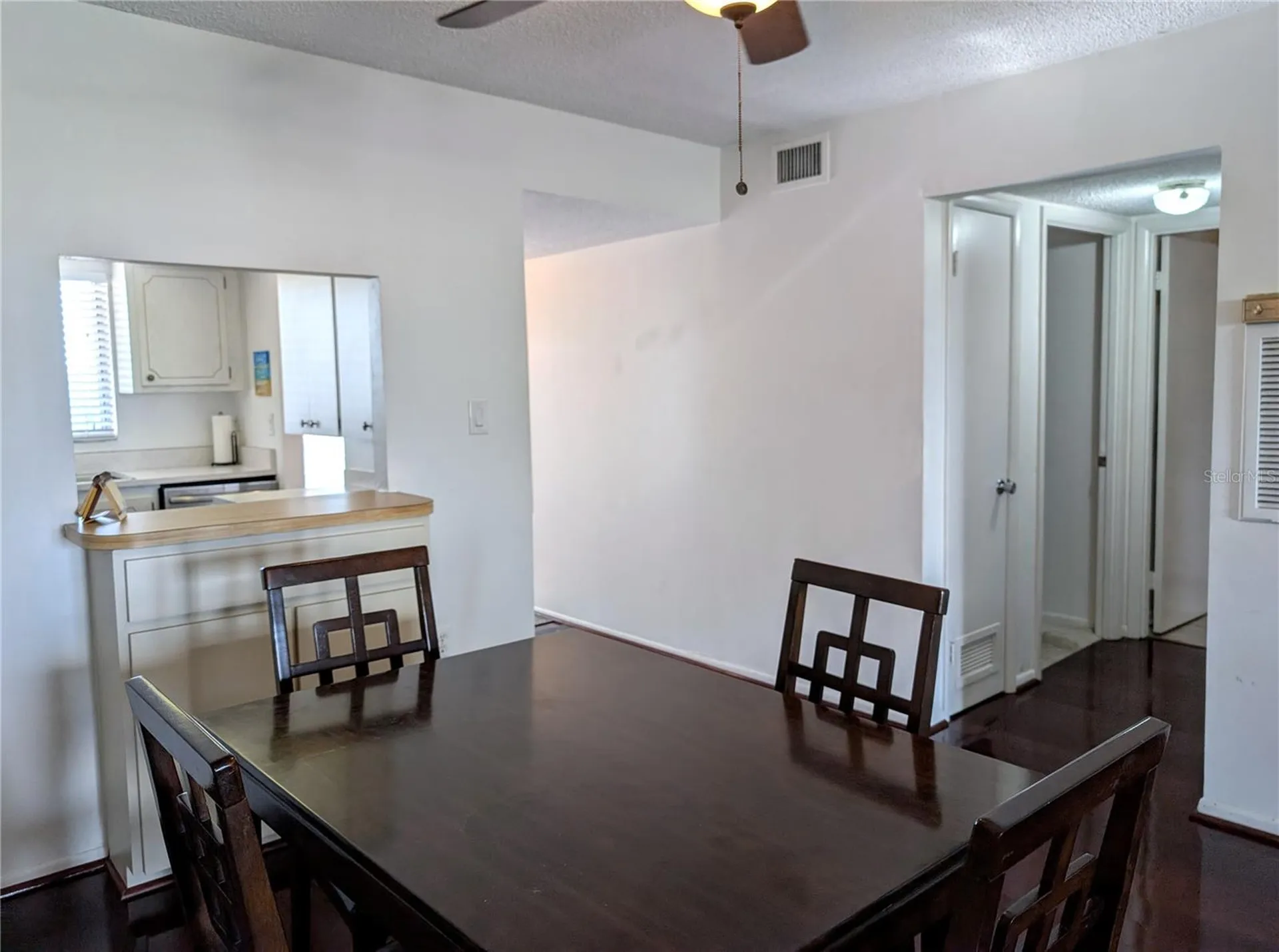 3963 Lake Bayshore Drive Bradenton FL 34205