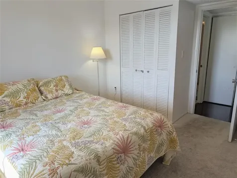 3963 Lake Bayshore Drive Bradenton FL 34205