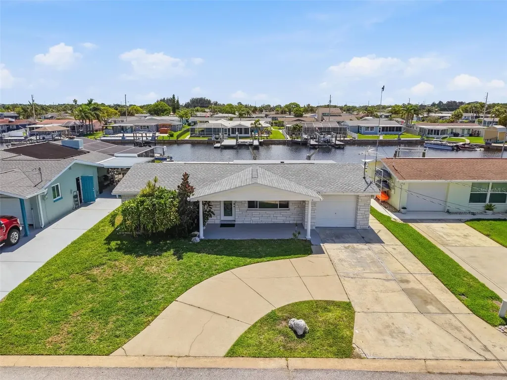 12800 5th Isle Hudson FL 34667