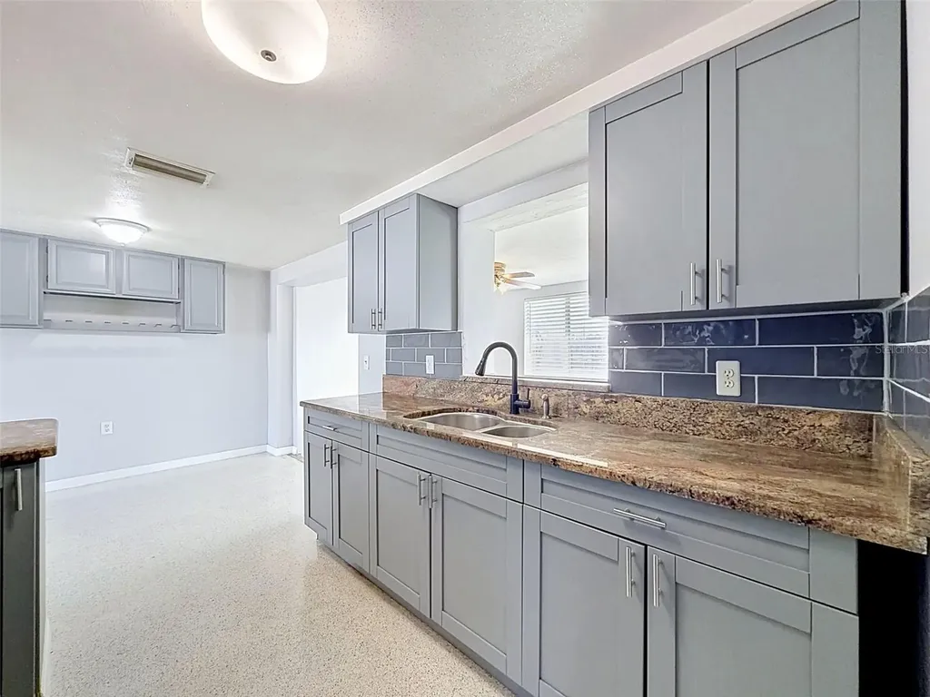 12800 5th Isle Hudson FL 34667