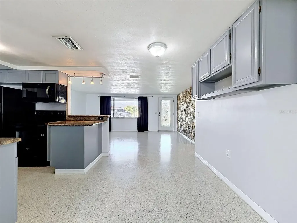 12800 5th Isle Hudson FL 34667