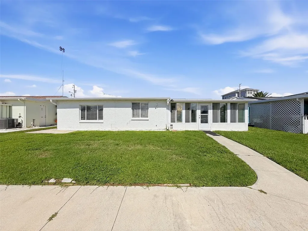 12800 5th Isle Hudson FL 34667