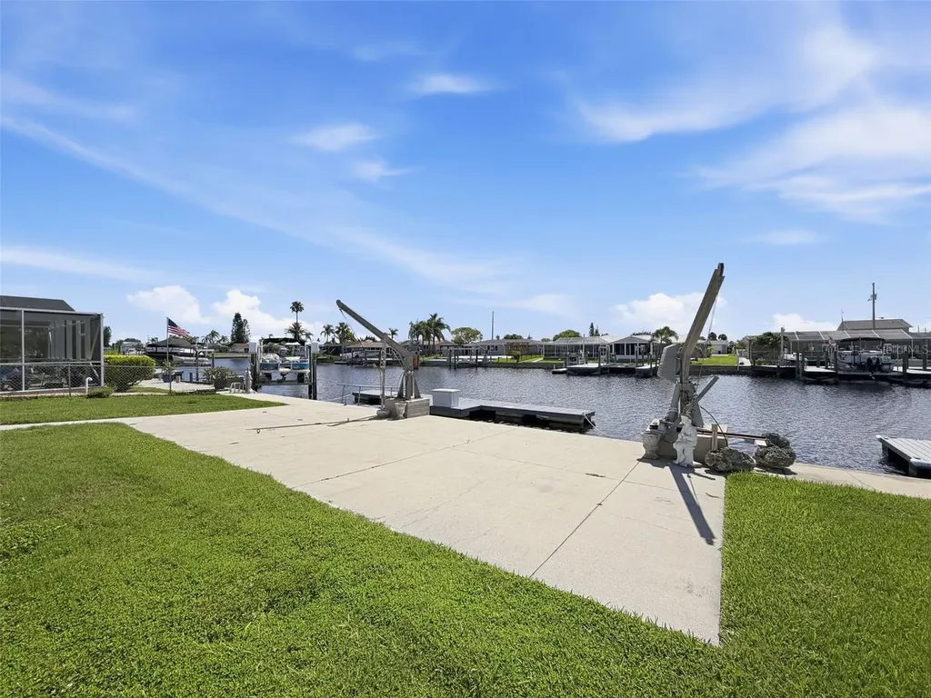 12800 5th Isle Hudson FL 34667
