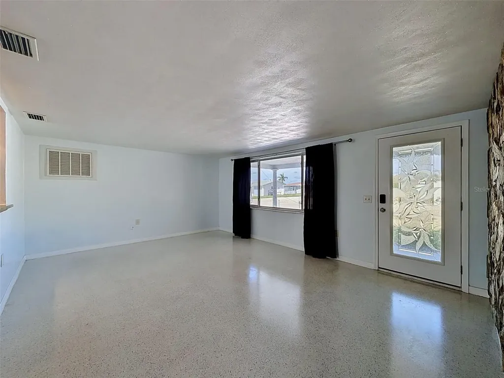 12800 5th Isle Hudson FL 34667