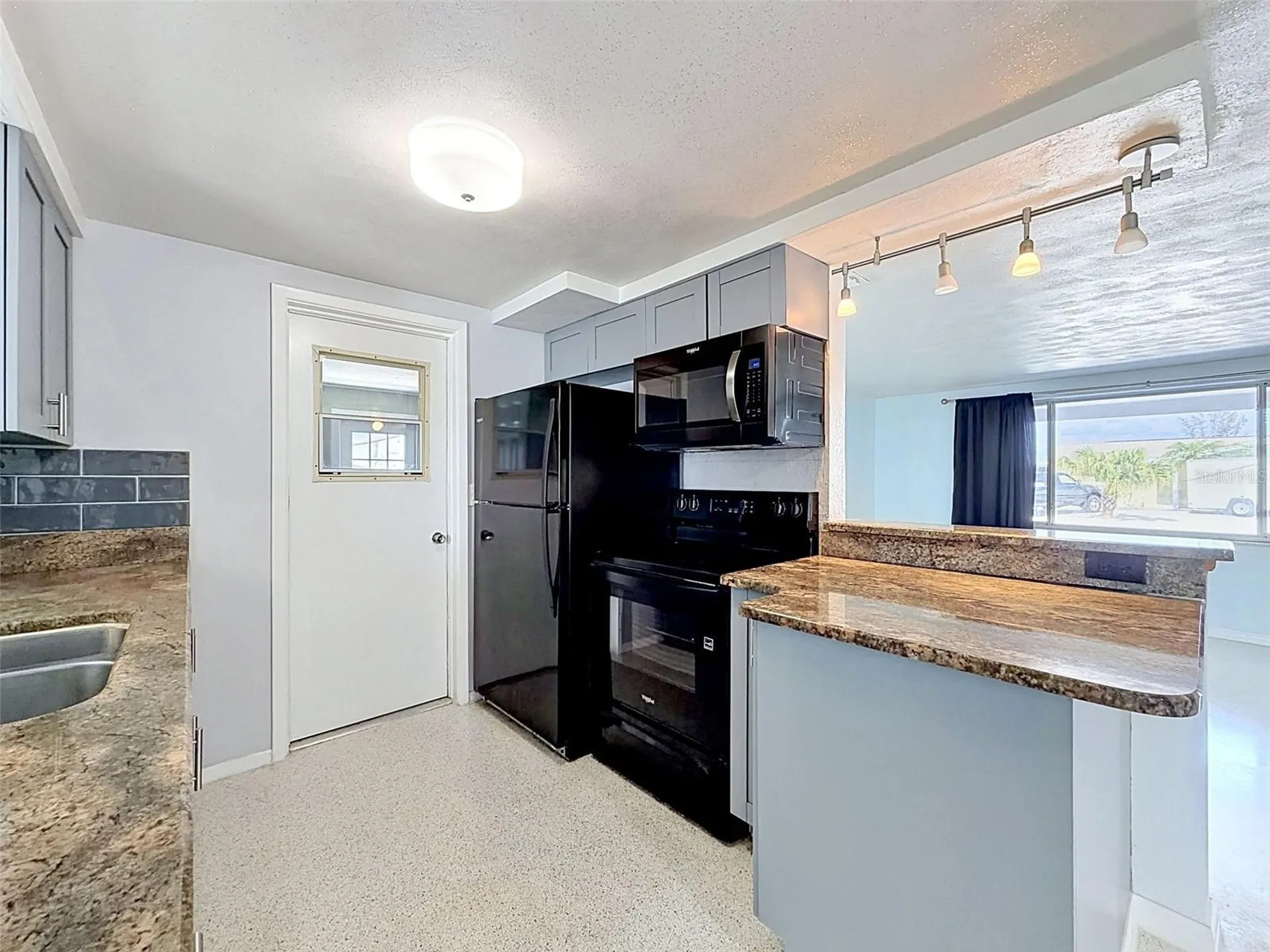 12800 5th Isle Hudson FL 34667