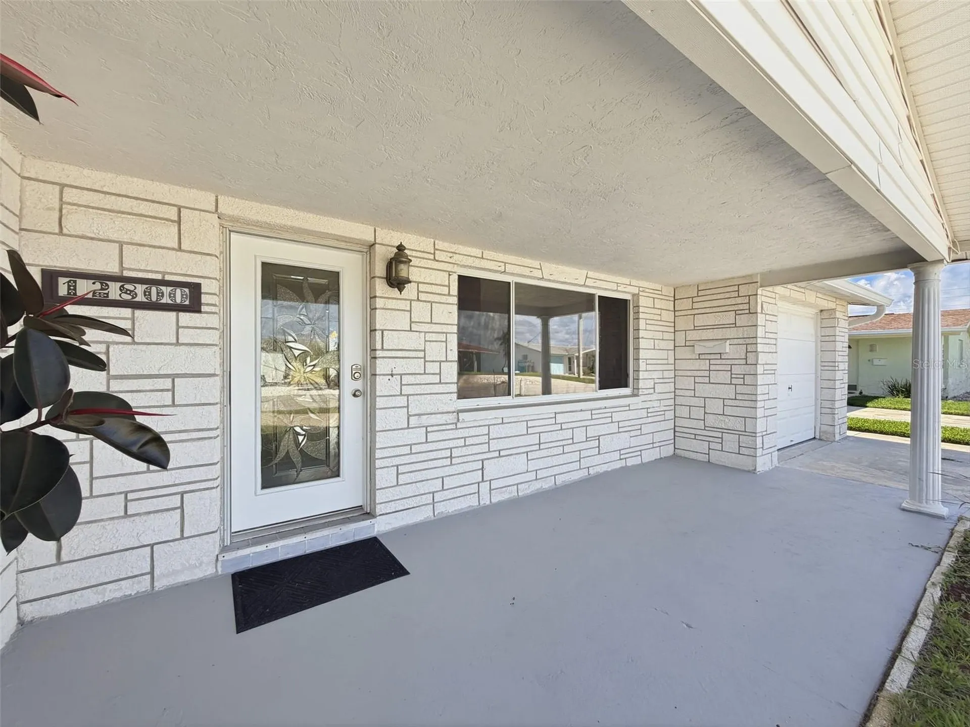 12800 5th Isle Hudson FL 34667