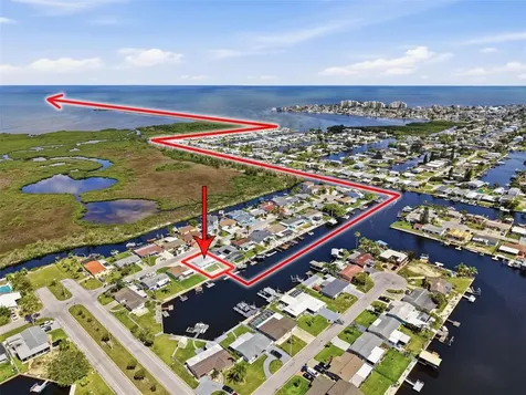 12800 5th Isle Hudson FL 34667