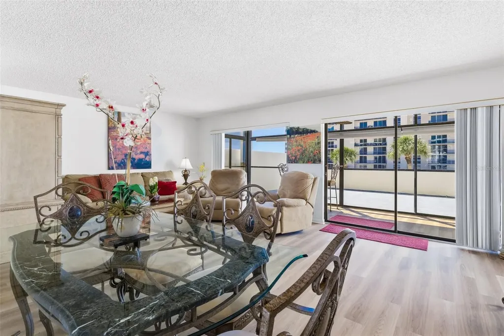 1100 Benjamin Franklin Drive Sarasota FL 34236